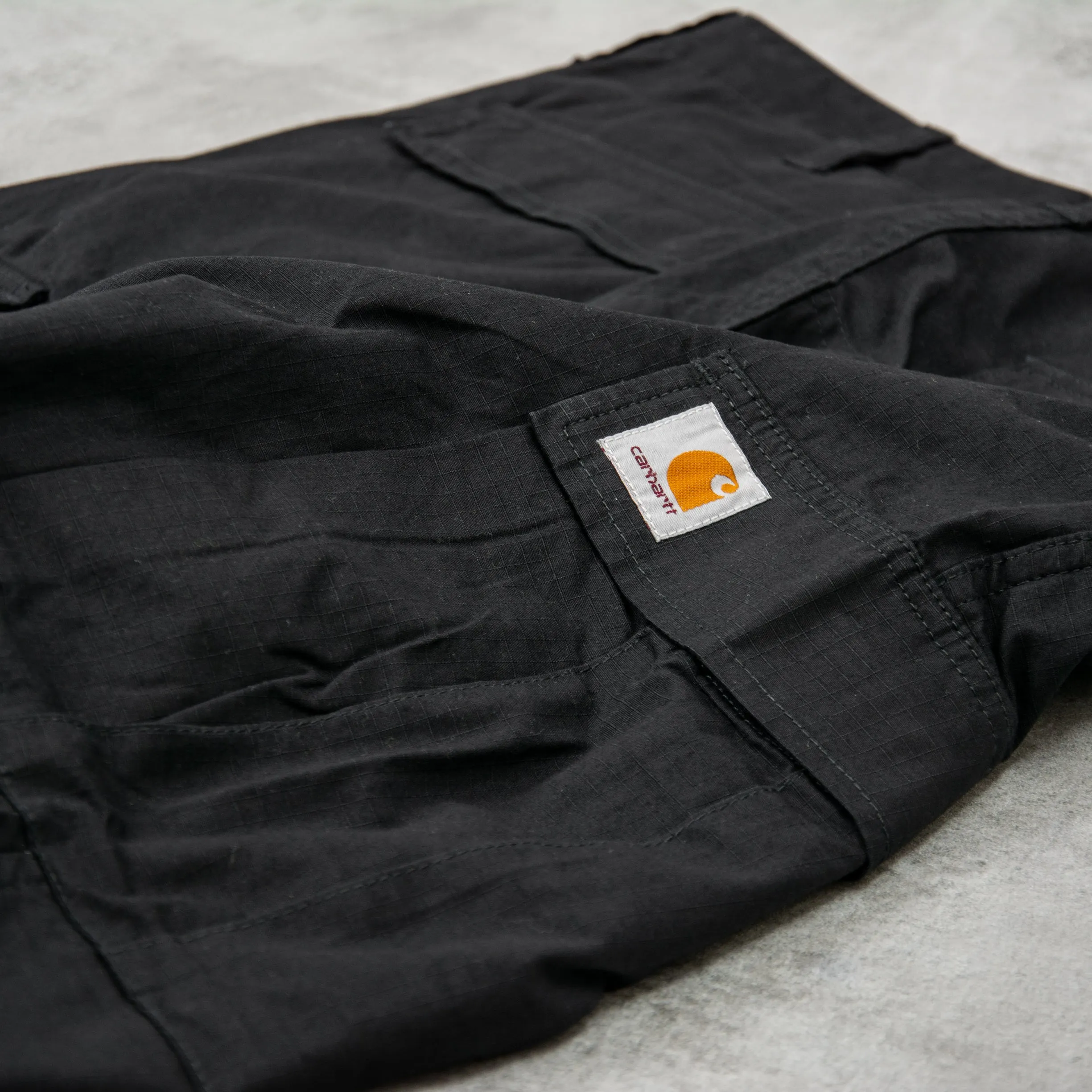 Carhartt WIP Regular Cargo Pant - Black Rinsed