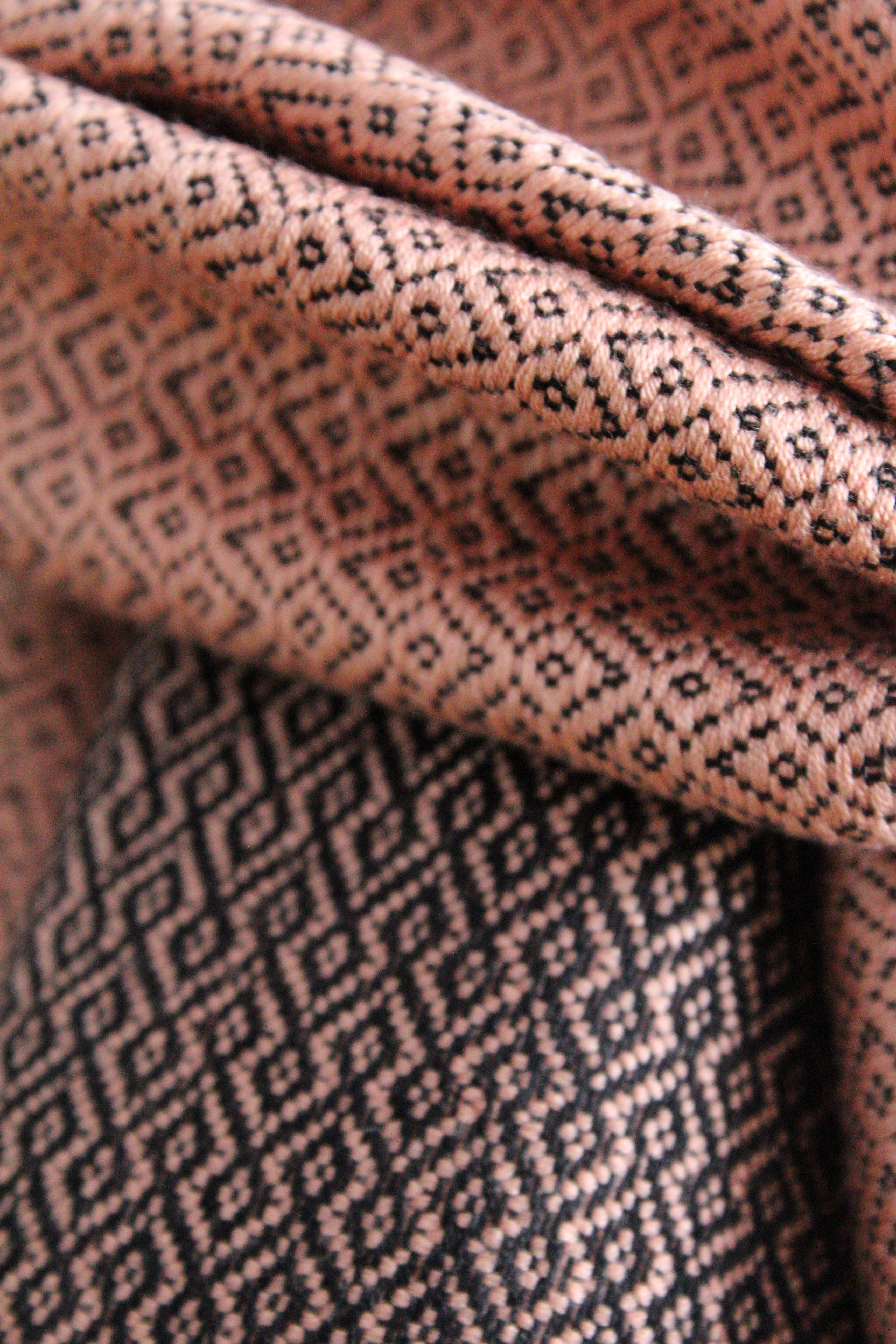 Double-faced Diamond Handwoven Shawl - Salmon