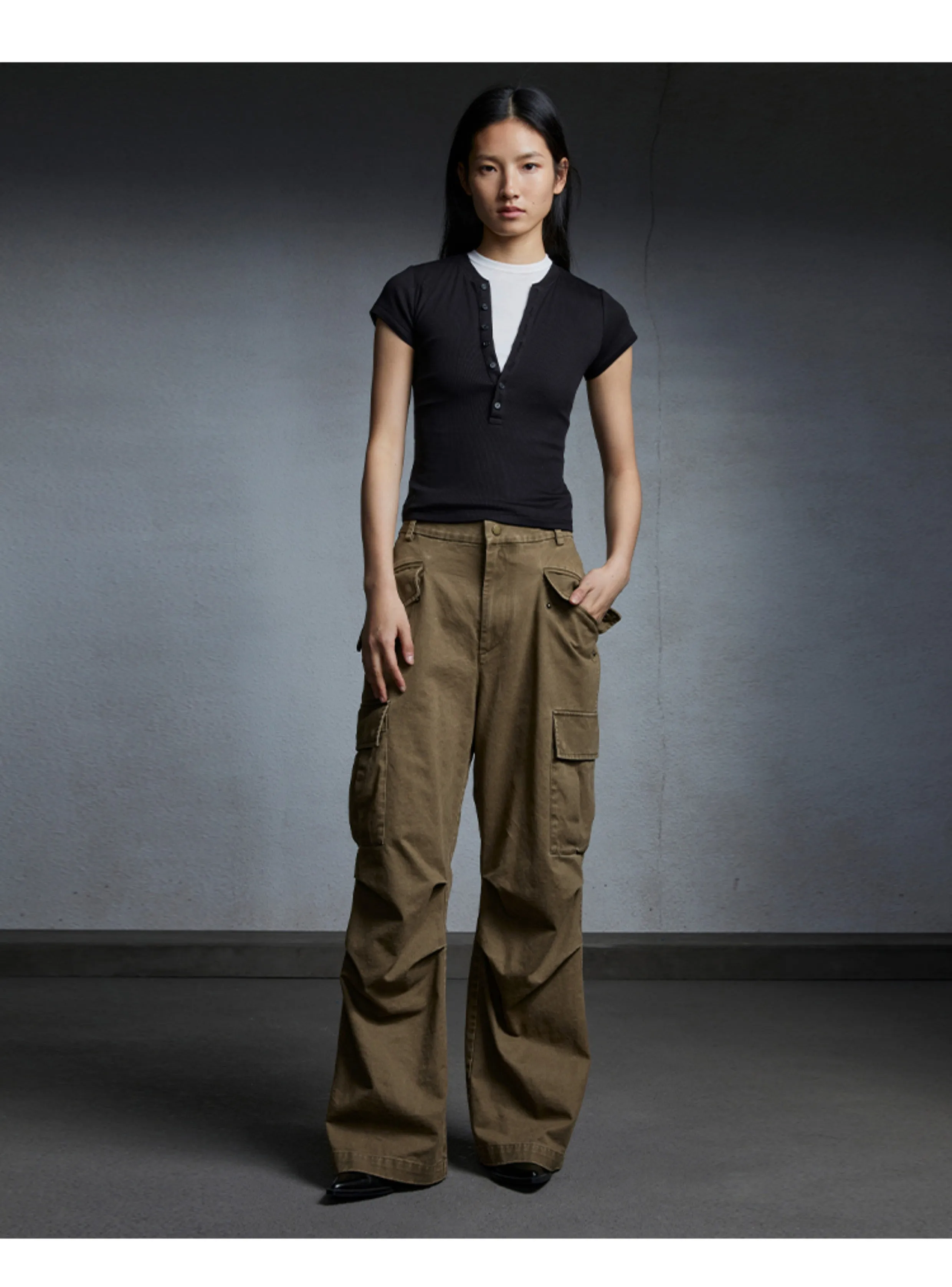 Elastic waist cargo casual pants