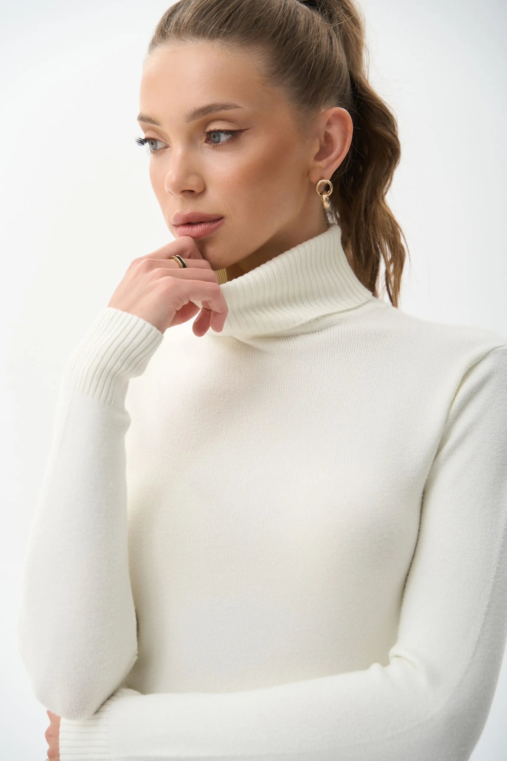 Milk Basic Knit Turtleneck Sweater