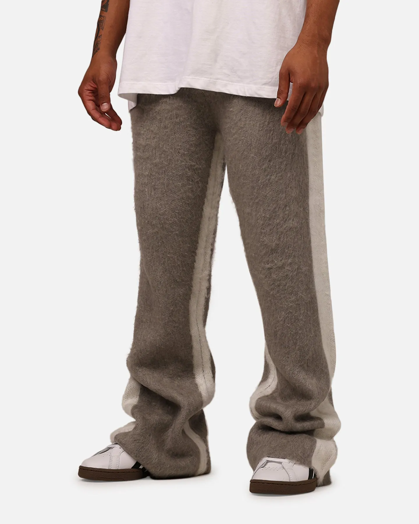 MNML Fuzzy Stripe Sweatpants Grey