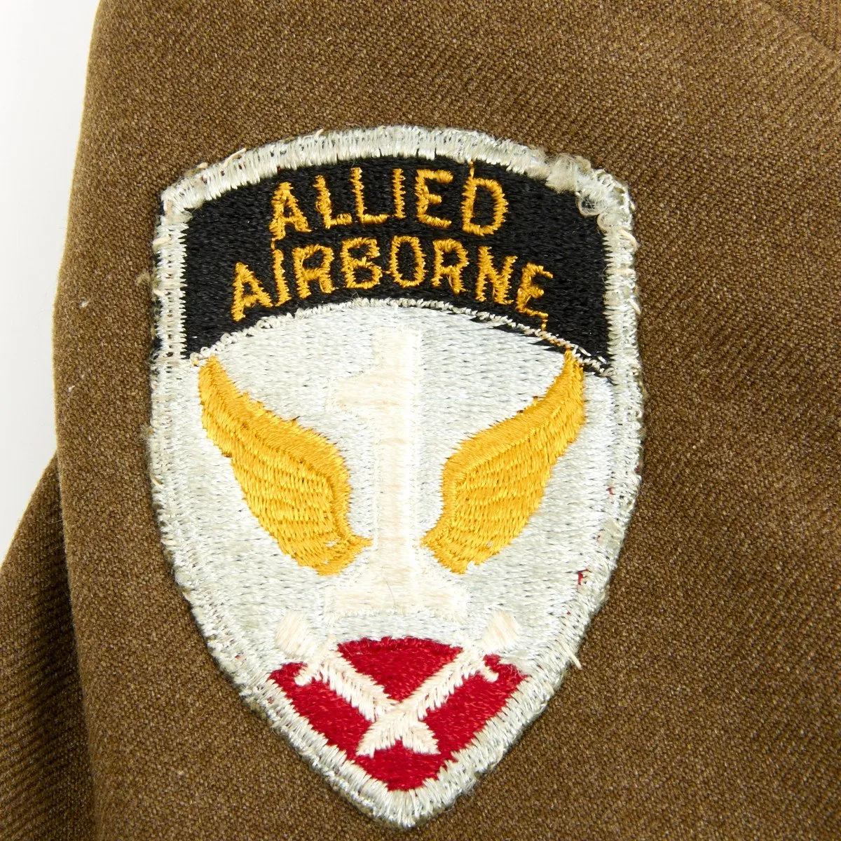 Original U.S. WWII Named 82nd Airborne 460th Artillery Grouping - Ray W. Wilson