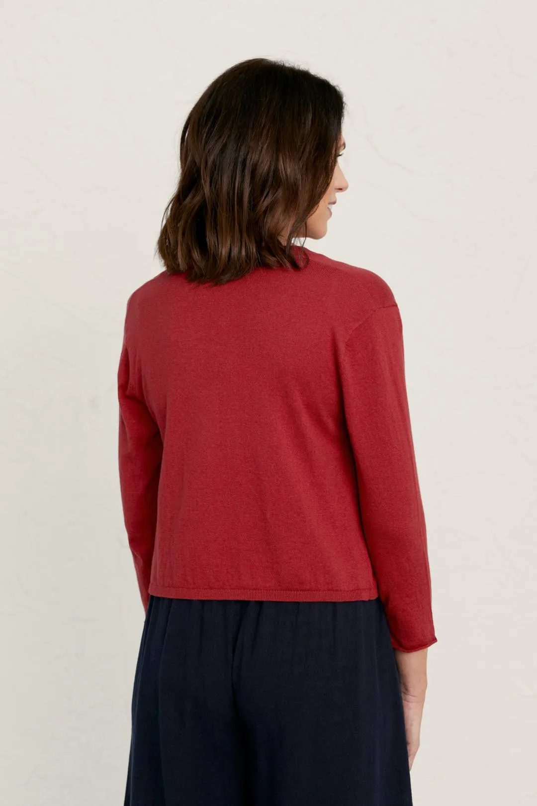 Rood vestje met driekwart mouw | Seasalt Cornwall cardigan Vanessa Dahlia