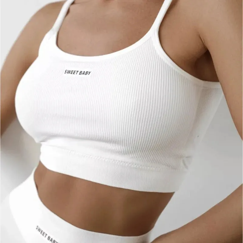 Seamless underwear set Yoga wear women's halter vest Yoga pants English letters seamless casual cover