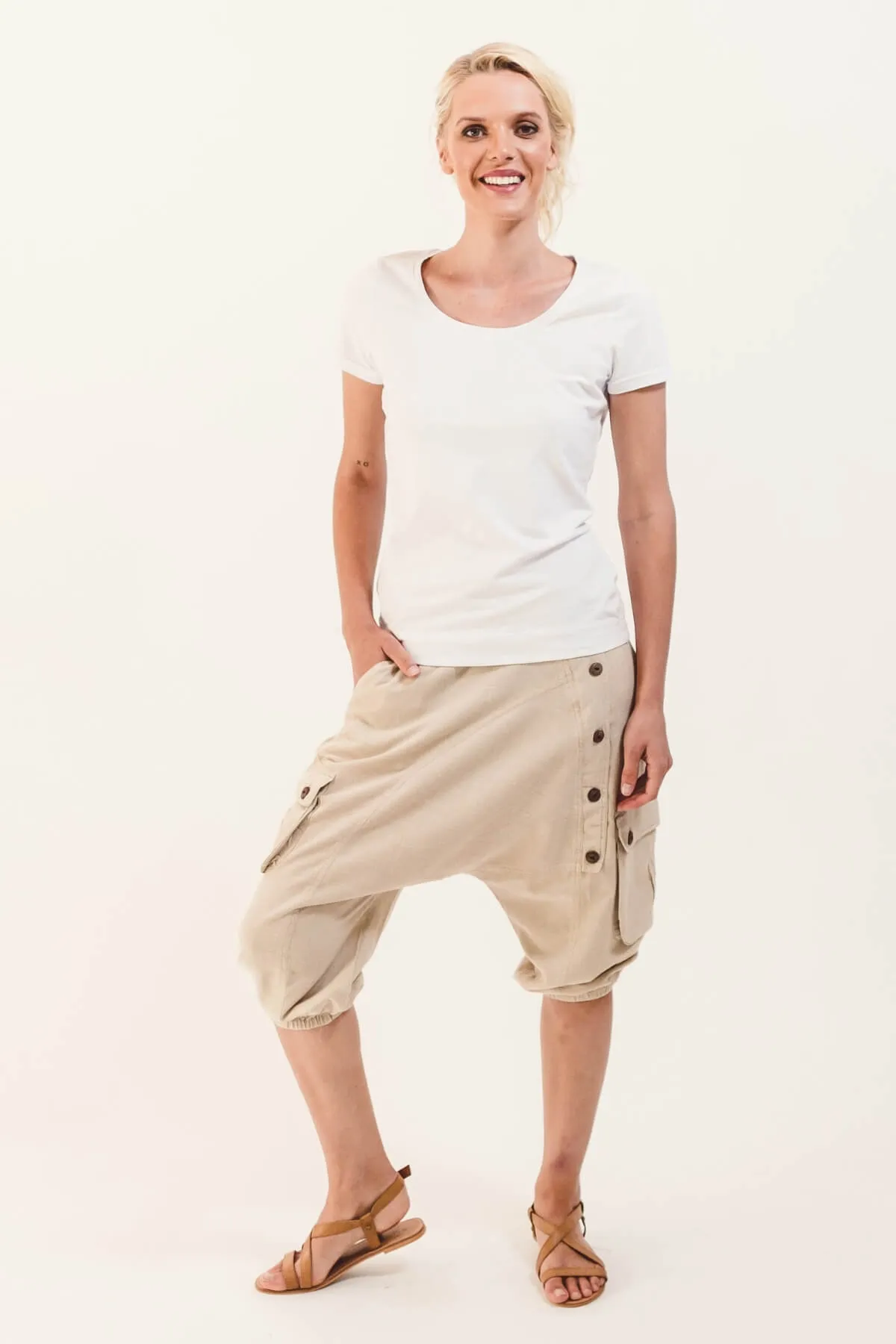 Short Drop Crotch Pants - Oatmeal