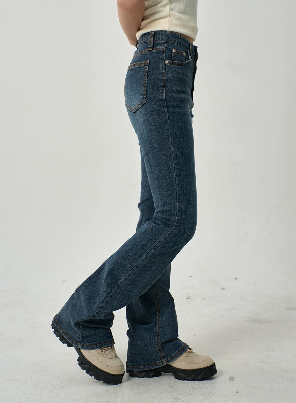 Slim Fit Bootcut Jeans CD19