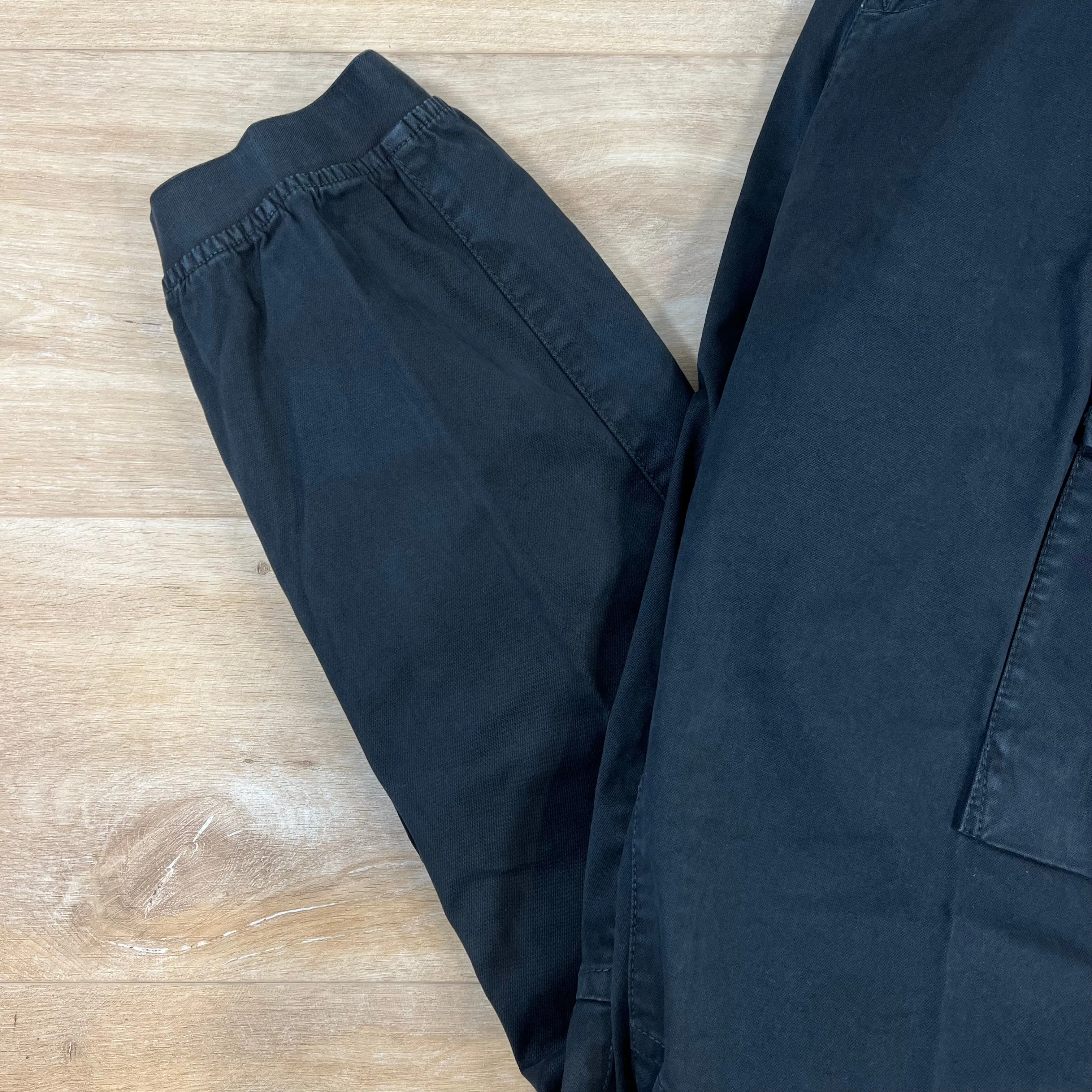 Stone Island Stretch Cargo Pants in Black