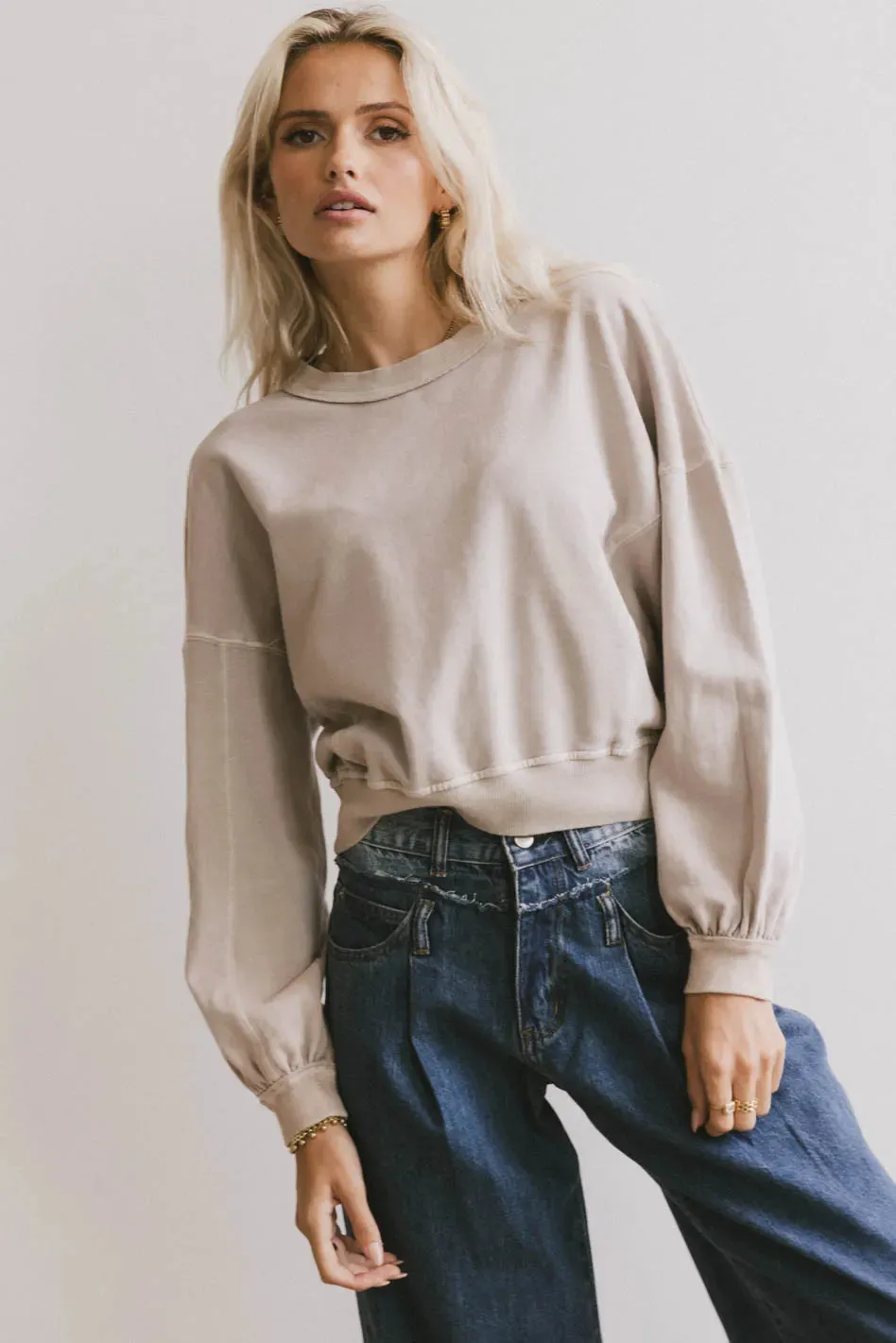 Sutton Exposed Seam Crewneck in Bone