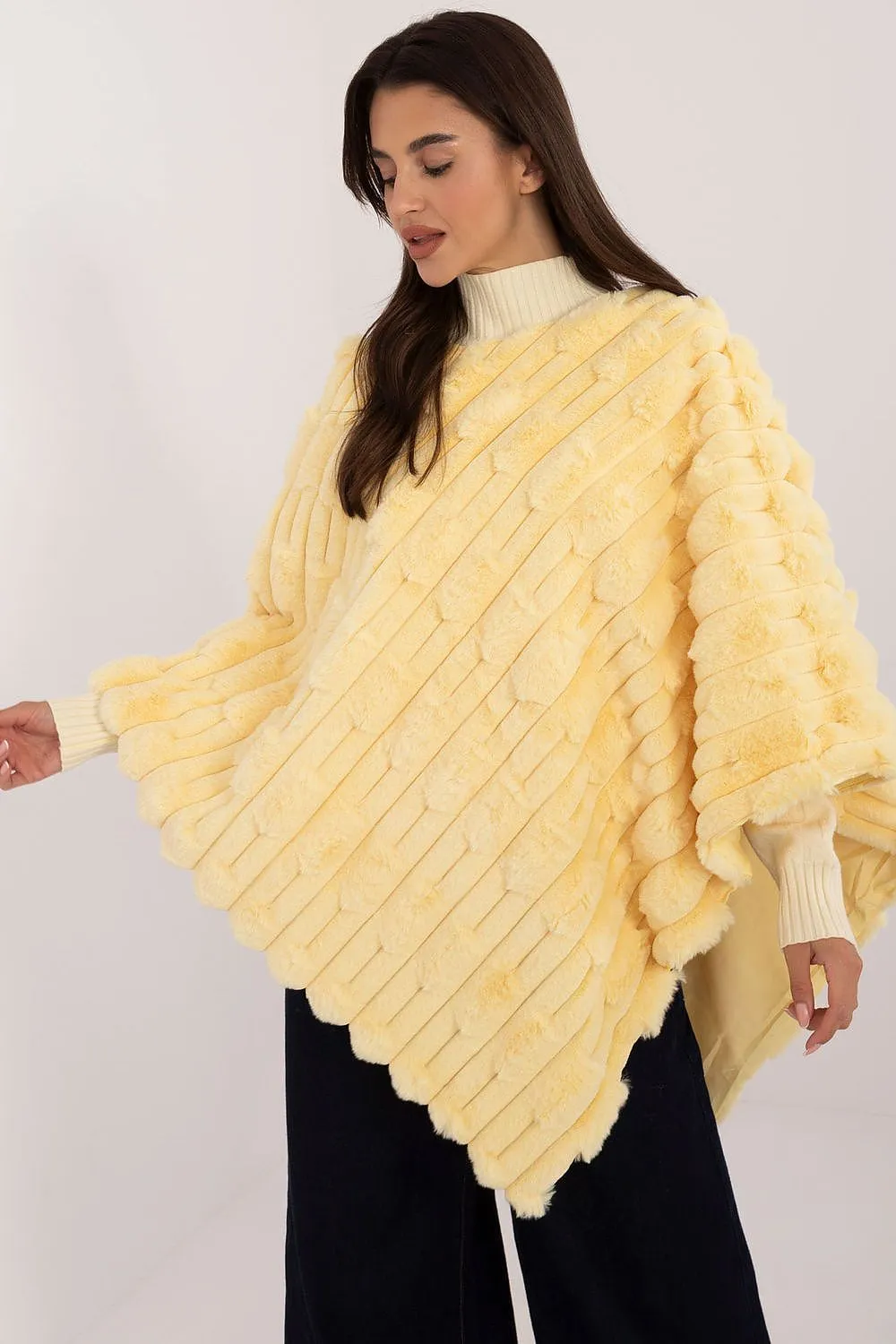 TEEK - Soft Plush Poncho