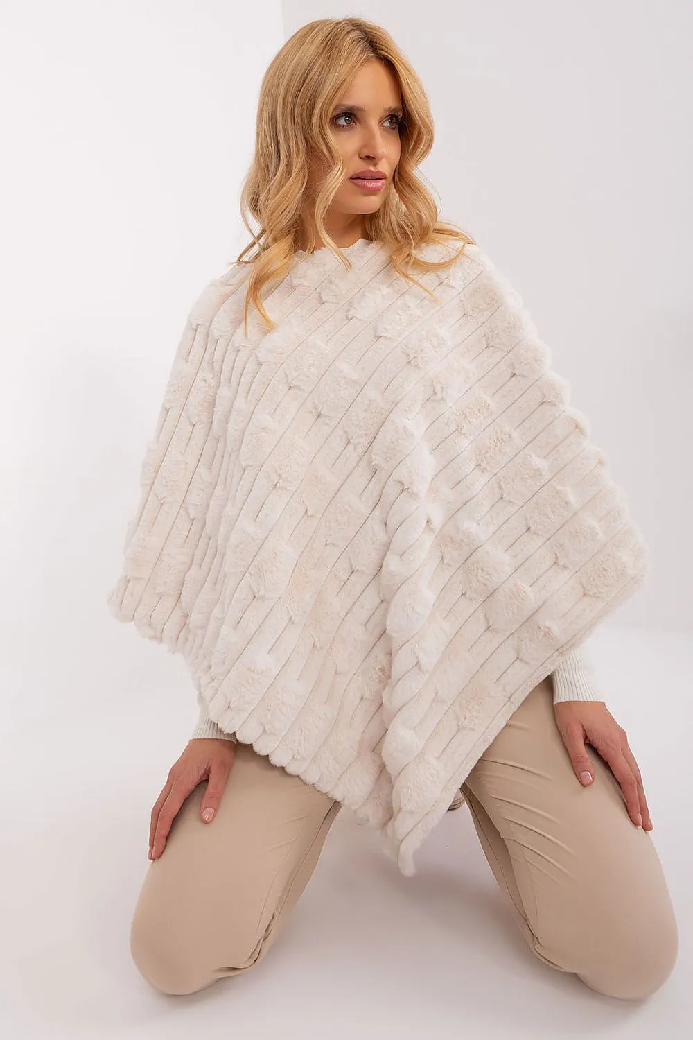 TEEK - Soft Plush Poncho