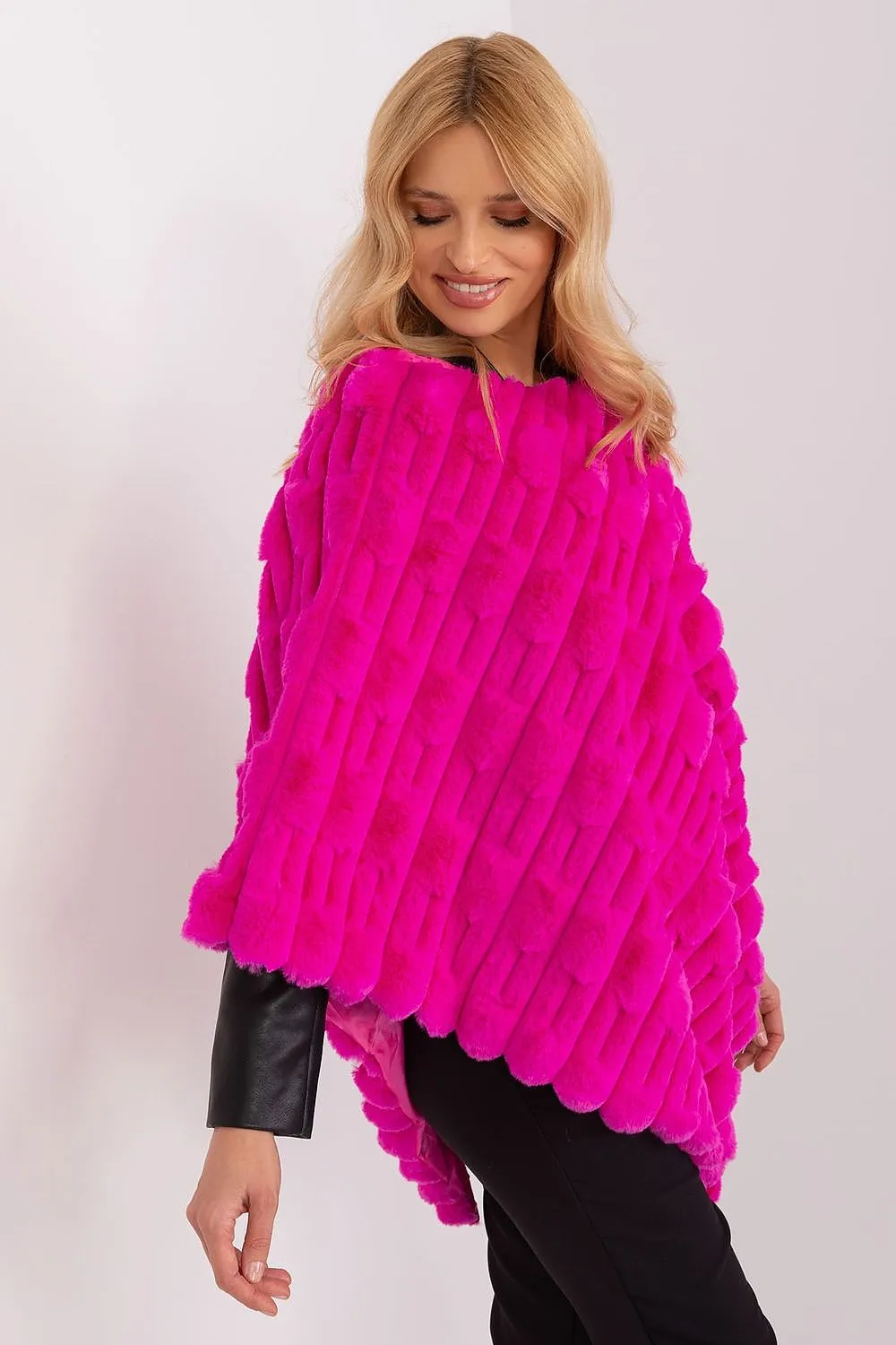 TEEK - Soft Plush Poncho