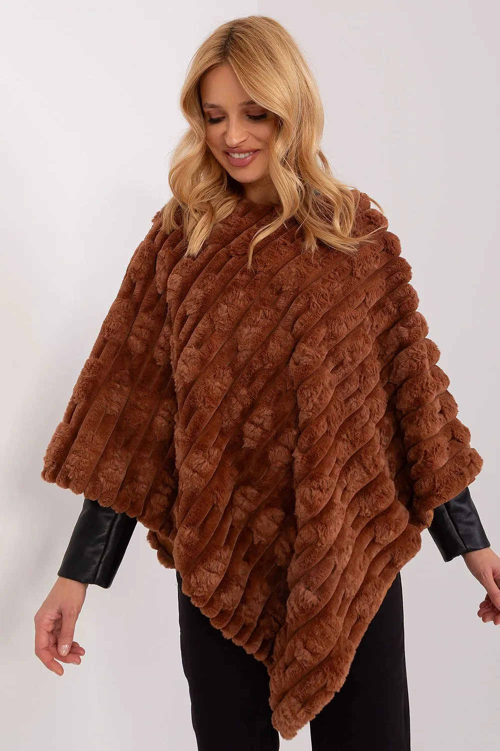 TEEK - Soft Plush Poncho