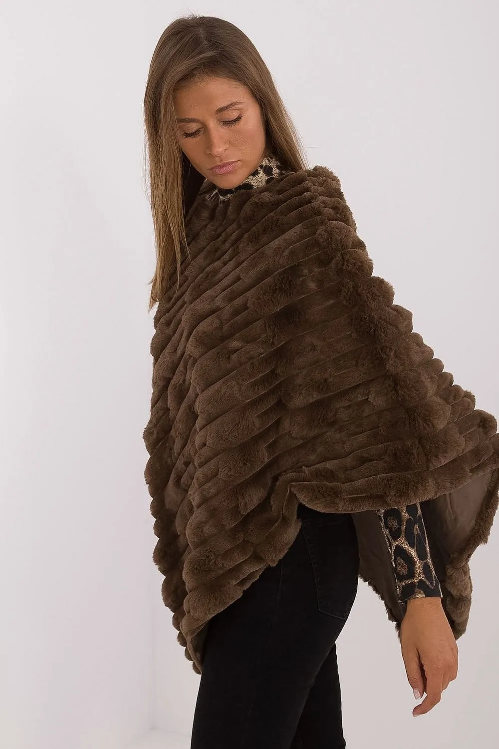 TEEK - Soft Plush Poncho